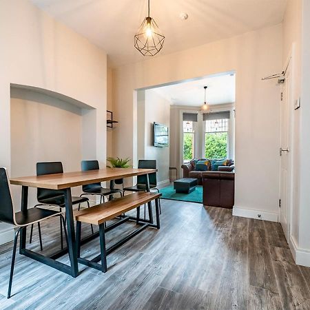 Pass The Keys Beautiful 4Br Restored Red Brick Cafes And Park ベルファスト エクステリア 写真