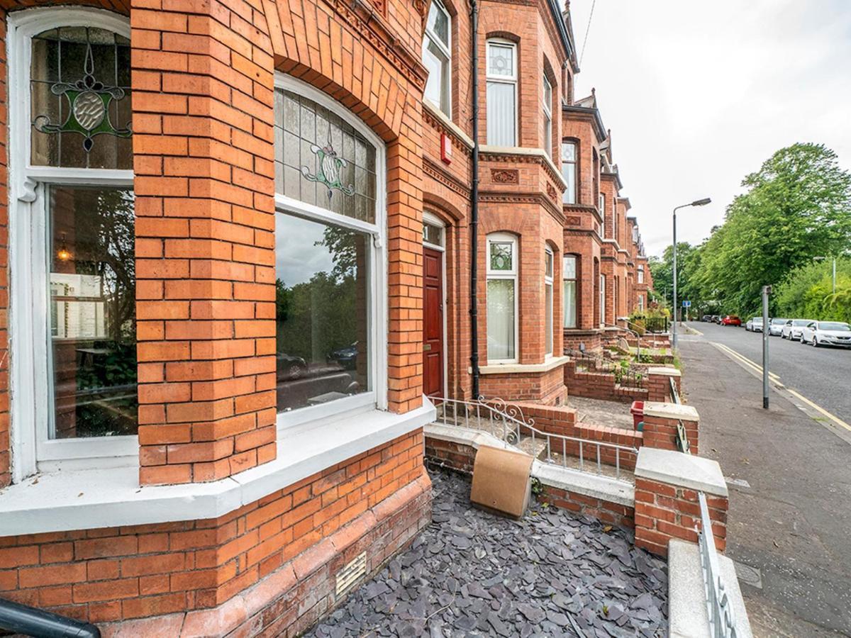 Pass The Keys Beautiful 4Br Restored Red Brick Cafes And Park ベルファスト エクステリア 写真