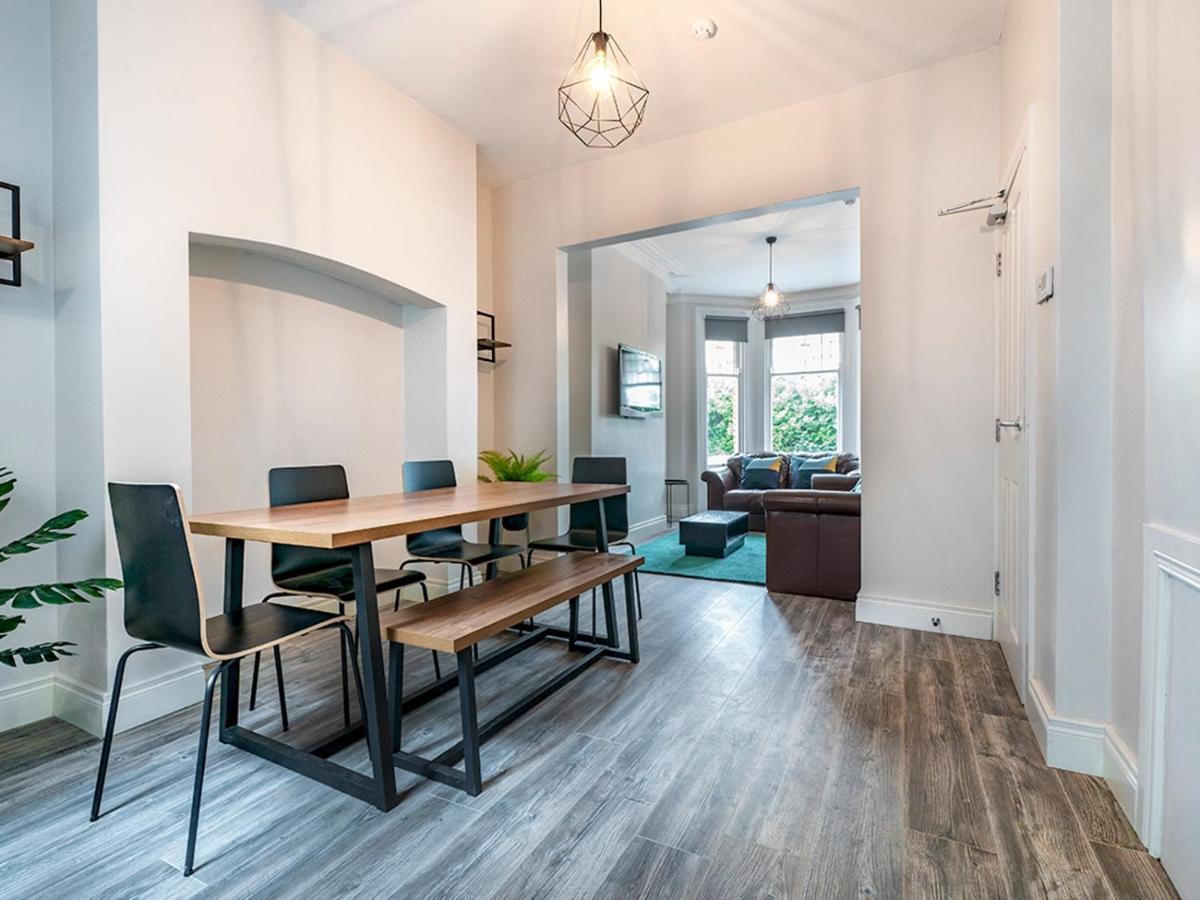 Pass The Keys Beautiful 4Br Restored Red Brick Cafes And Park ベルファスト エクステリア 写真