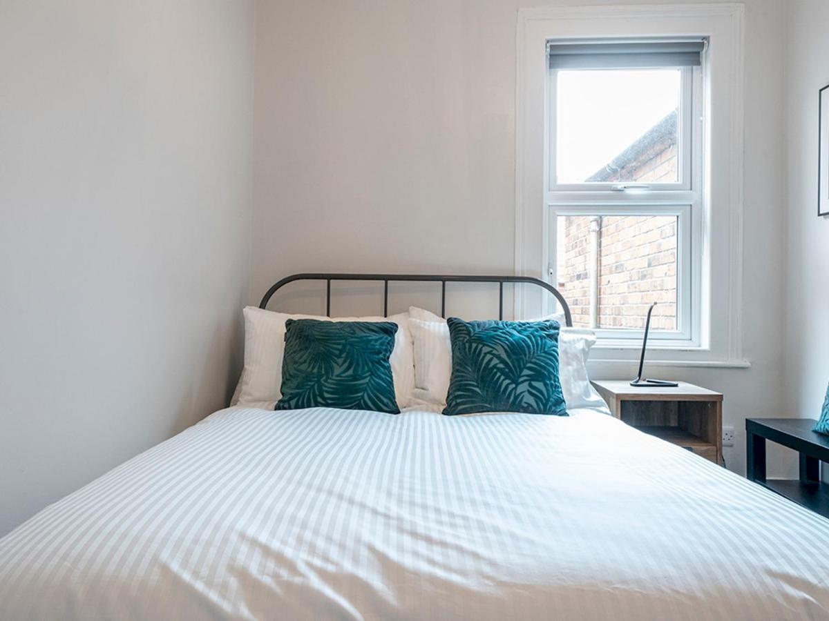 Pass The Keys Beautiful 4Br Restored Red Brick Cafes And Park ベルファスト エクステリア 写真